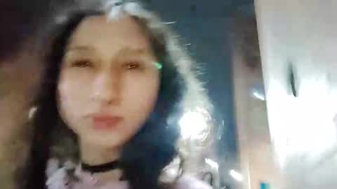 Snapshot of queenjenn__ chatting on 10.12.25 QUEENJEENN online show from 10.12.25