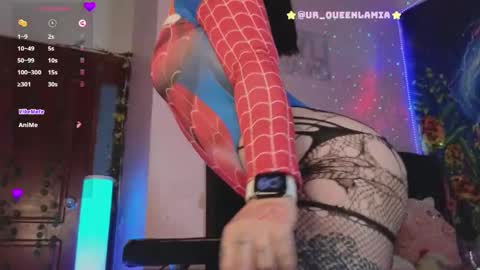 Snapshot of queenlamia chatting on 12.05.24  Taurus online show from 12.05.24