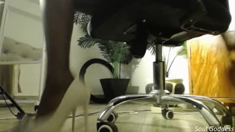 Snapshot of queenmaheliya chatting on 03.04.26 queenmaheliya online show from 03.04.26