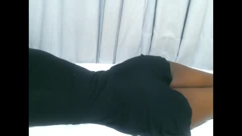 queenninaa online show from 02.19.26