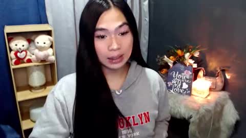 Snapshot of queenofcum169xx chatting on 04.28.26 Mikka online show from 04.28.26