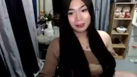 Snapshot of queenofcum169xx chatting on 07.07.26 Mikka online show from 07.07.26