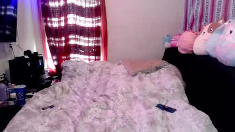 QueenOfHearts online show from 02.09.25