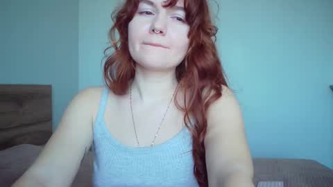 Snapshot of queenofmodels chatting on 03.07.25 QueenOfModels online show from 03.07.25