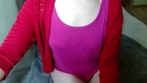 Snapshot of queenoftenderness chatting on 02.17.26 queenoftenderness online show from 02.17.26