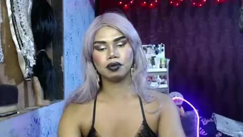 queenpinayebony_xx online show from 03.29.26