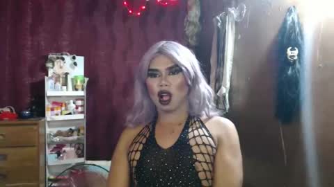 queenpinayebony_xx online show from 04.10.26