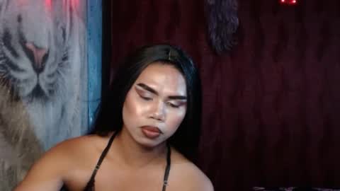 queenpinayebony_xx online show from 07.18.26