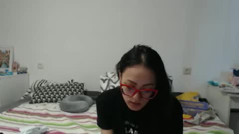 queensofiaqueen online show from 04.05.26