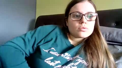 queenstuff online show from 02.09.26