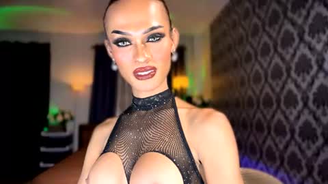 ValentinaMoone online show from 07.04.26