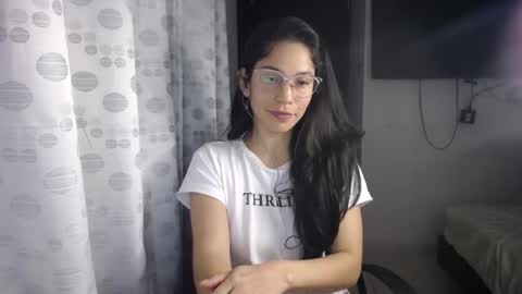 Paola online show from 01.20.25