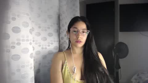 Paola online show from 03.31.26