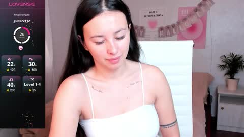 Anna online show from 10.31.25