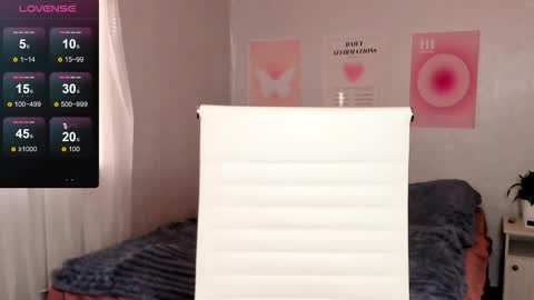 Anna online show from 02.04.26