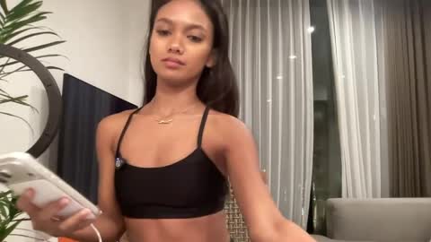 quelc538 online show from 04.11.26