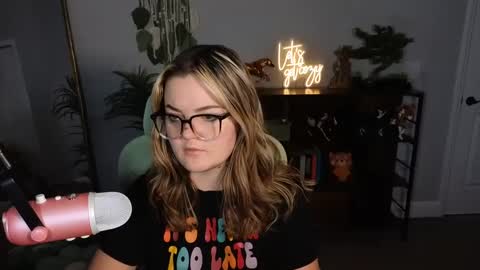 Bri online show from 10.14.25