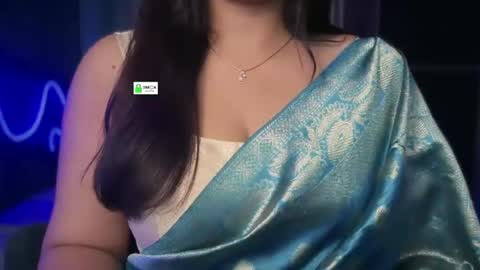 Snapshot of quest_queen chatting on 05.06.26 zaara online show from 05.06.26