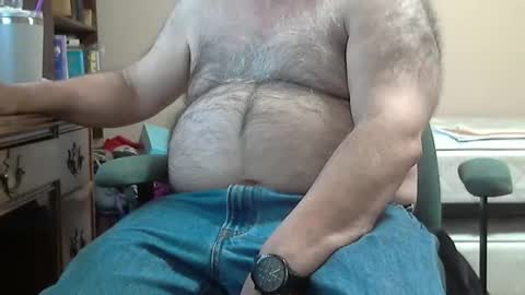 quietnshy2 online show from 11.26.25