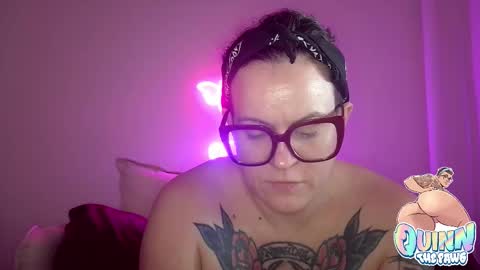 Snapshot of quinnofspades chatting on 11.15.25 quinnofspades online show from 11.15.25