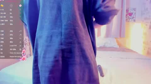 Snapshot of quyenlegasy chatting on 04.14.26 Quyen online show from 04.14.26