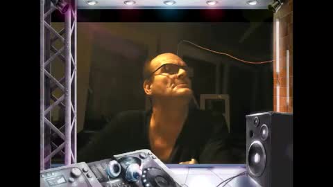 Snapshot of r_2d2_ chatting on 11.15.25 dj mike online show from 11.15.25
