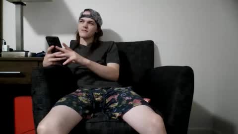 r_monkey583 online show from 10.26.25