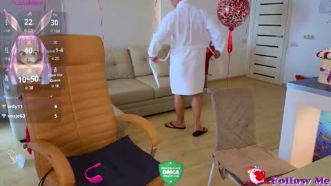 Jess  John online show from 02.20.25