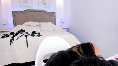 RACHEL ES online show from 02.04.26