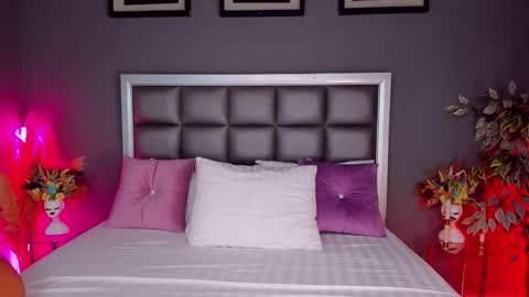 rachel_quinn_ online show from 10.15.25