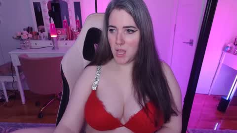 Rachel Brooks online show from 10.03.25
