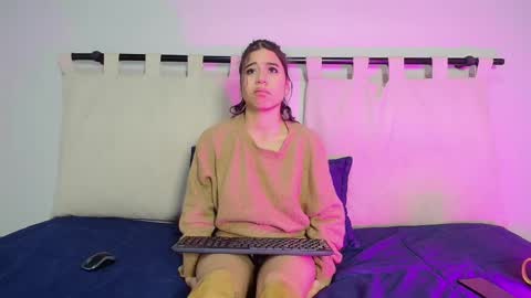 Rachell online show from 03.06.25