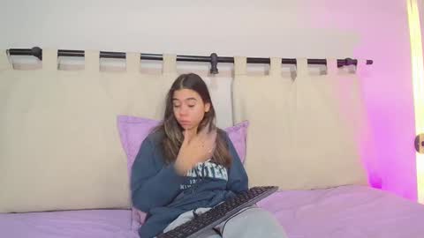 Rachell online show from 03.08.25