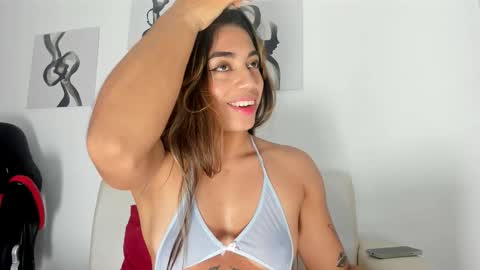 rachell_owen online show from 10.13.25