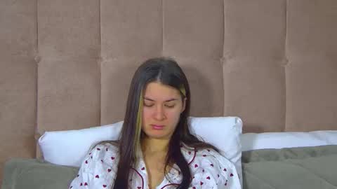 RachellSimpson online show from 02.06.26