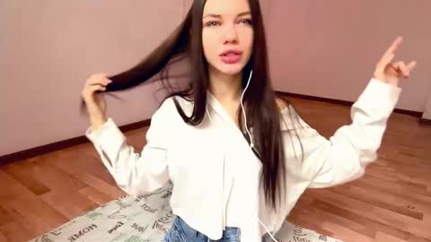 Rachel online show from 11.10.25