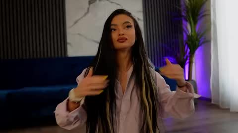 Ann online show from 04.21.26