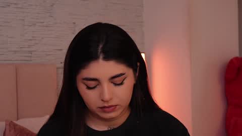 RachelSwaan online show from 12.22.24