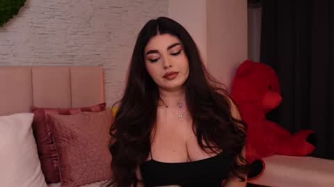 RachelSwaan online show from 02.06.25