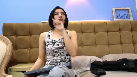 Snapshot of raechel_morgan chatting on 05.31.26 Reachel online show from 05.31.26