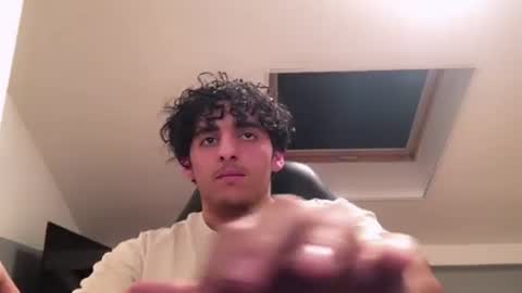 Snapshot of raes69 chatting on 12.18.24 raes online show from 12.18.24