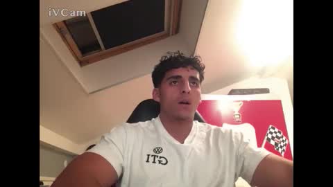 Snapshot of raes69 chatting on 02.13.25 raes online show from 02.13.25