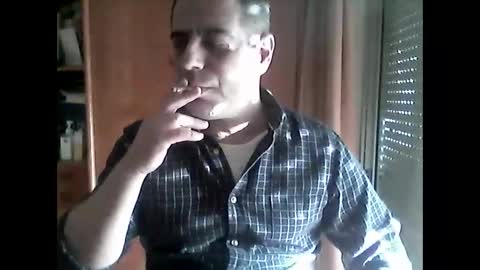 Snapshot of rafabit chatting on 12.19.24 rafabit online show from 12.19.24
