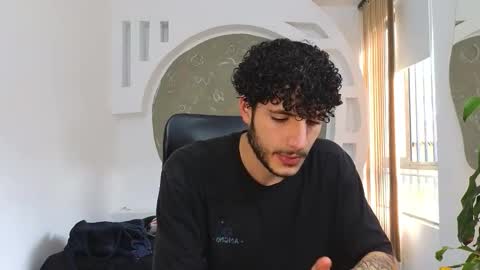 Snapshot of rafael_mendez chatting on 09.21.25 R A F A E L online show from 09.21.25