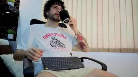 R A F A E L online show from 12.15.25