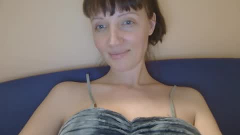 Rafaella online show from 04.06.26