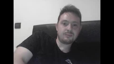 raffapelle49 online show from 05.18.26