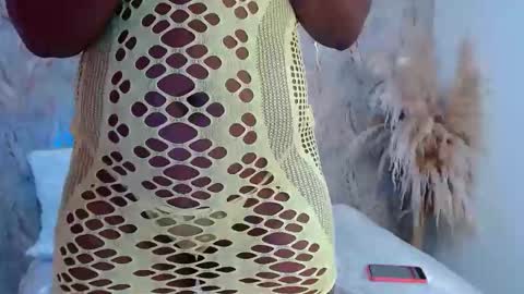 raichellcooper1 online show from 01.05.26