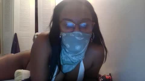 Snapshot of raii8092 chatting on 10.23.25 raii8092 online show from 10.23.25