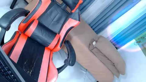 Snapshot of raileykink chatting on 03.01.26 itsmeRailey online show from 03.01.26